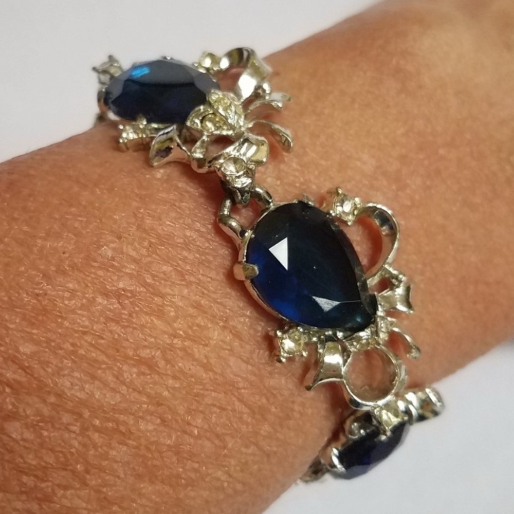 Vintage Silver tone Deep Blue Glass Clear Rhinestone Bracelet